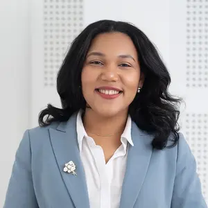 Aimée V.  Menéndez Benavides 