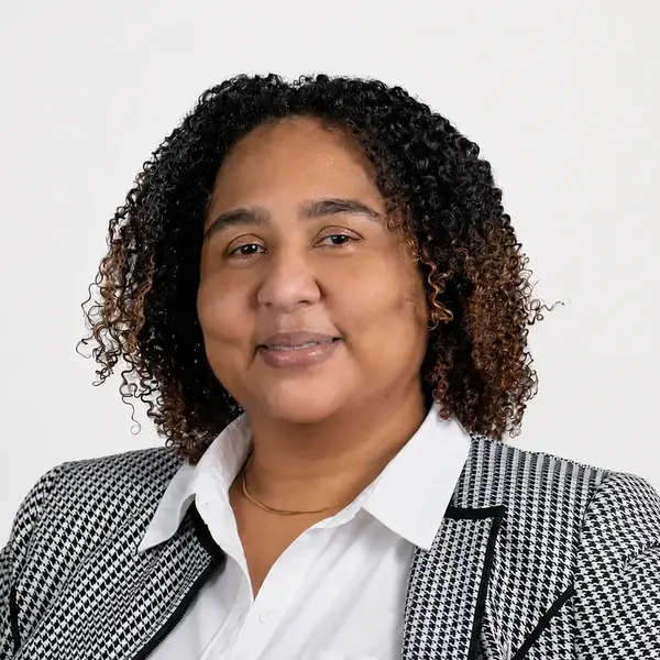Sandra Salazar