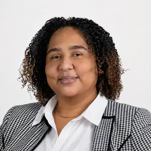Sandra Salazar